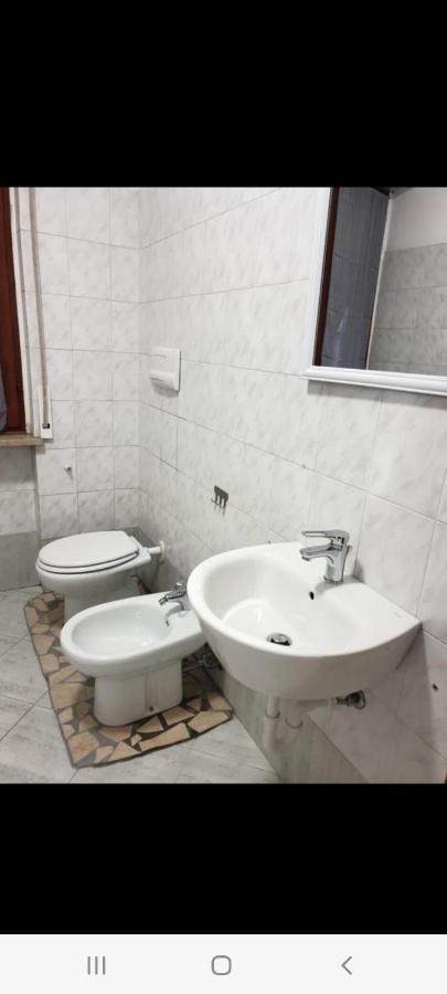 Affittacamere Airport Orio Bergamo Orio al Serio Bagian luar foto
